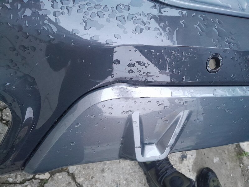 Bara spate BMW X6 G06 X7 G07  originala – stare foarte buna